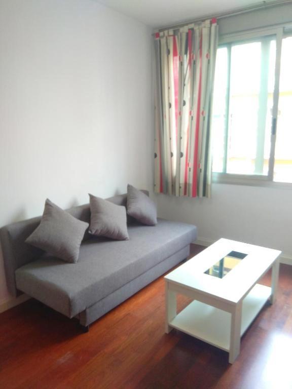 Plaza Merced Apartamentos مالقة المظهر الخارجي الصورة